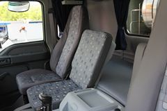 福田 欧曼ETX 6系重卡 380马力 6X4 LNG牵引车(BJ4253SNFCB-AC)