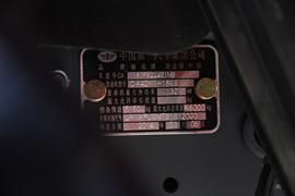 解放J6L&nbsp;垃圾运输车底盘图片