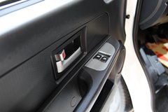 东风小康 C35 75马力 封闭厢式货车