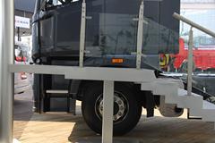 青岛解放 JH6重卡 370马力 6X4牵引车(CA4250P25K2T1E4)