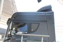 青岛解放 JH6重卡 370马力 6X4牵引车(CA4250P25K2T1E4)