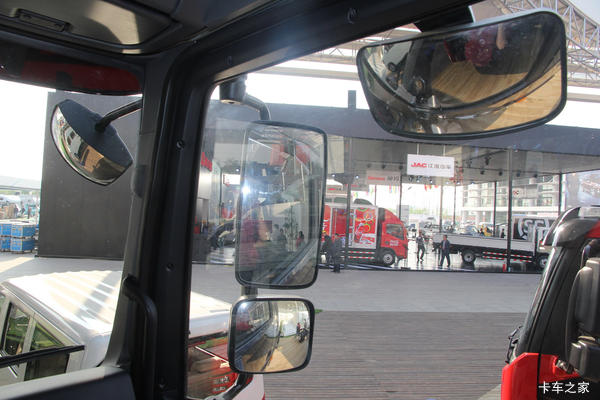 中冀解放年中大促,岁末狂欢