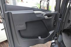 青岛解放 JH6重卡 370马力 6X4牵引车(CA4250P25K2T1E4)