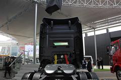 青岛解放 JH6重卡 370马力 6X4牵引车(CA4250P25K2T1E4)