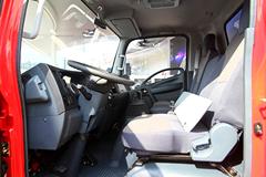 一汽通用 F330 150马力 4X2 冷藏车