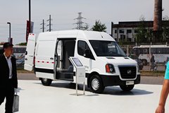 黄海汽车 瑞途 150马力 封闭厢式货车