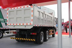 东风商用车 大力神T-LIFT重卡 340马力 6X4 5.6米自卸车(欧五)(DFL3250AW)