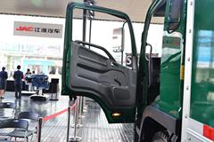 江淮 帅铃中卡 165马力 4X2排半厢式载货车(邮政)