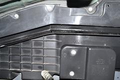 江淮 帅铃中卡 165马力 4X2排半厢式载货车(邮政)