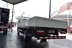 江淮 帅铃H380 141马力 单排栏板轻卡(右舵) 江淮 帅铃H380 141马力 单排栏板轻卡(右舵)