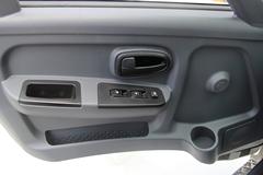 飞碟奥驰 A3系列 116马力 CNG 4.2米单排栏板轻卡(FD1040D63G4-1)