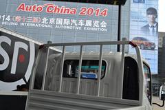 江淮 帅铃H380 141马力 单排栏板轻卡(右舵) 江淮 帅铃H380 141马力 单排栏板轻卡(右舵)