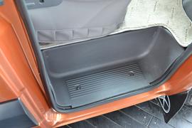 星锐6系&nbsp;载货车驾驶室                                               图片