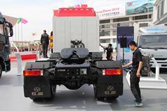 上汽红岩 杰狮M100重卡 336马力 6X2 LNG牵引车(CQ4256HTG303T)