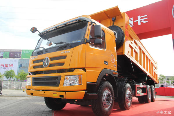 大运 新N8E重卡 350马力 8X4 7.6米自卸车(CGC3310D5DDED)