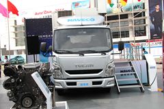 跃进 超越C300-33 140马力 3.8米单排厢式轻卡(广告宣传车)(GDY5041XZSNZ)
