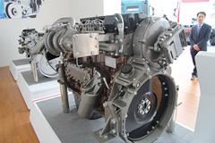 上菲红 科索CERSOR9 C9.350 C4(F2CE3681G*P) 350马力 9L 国四 柴油发动机