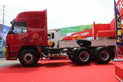 大运 N8H重卡 420马力 6X4 牵引车(4252WD33C)