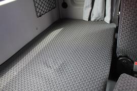 大运N8H&nbsp;牵引车驾驶室                                               图片