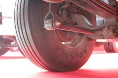 大运 N8H重卡 420马力 6X4 牵引车(4252WD33C)