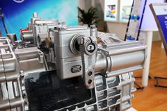 法士特 C6DSXL80T 6挡 手动挡变速箱