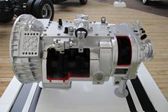 一汽解放CA12TAX210M2 12挡 手动挡变速箱