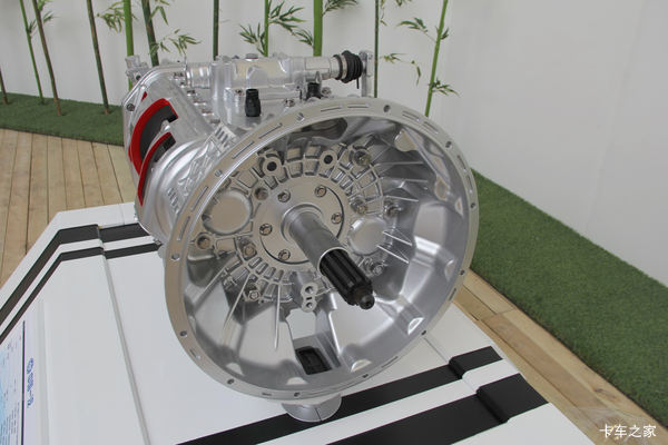 一汽解放CA12TA210M2 12挡 手动挡变速箱