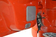 东风商用车 天锦中卡 140马力 4X2 6.1米载货车(底盘)(DFL1080B7)