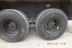 重汽王牌 W5G重卡 340马力 8X4 8.6米自卸车(CDW3317A1S4)