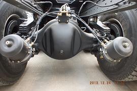 王牌W5G&nbsp;牵引车底盘                                                图片