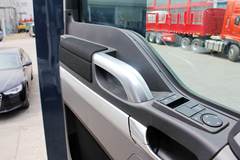 曼（MAN） TGX系列重卡 440马力 6X4牵引车(TGX26.440 BLS)