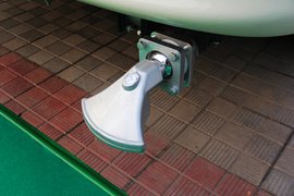 欧曼ETX&nbsp;洒水车/喷洒车外观图片