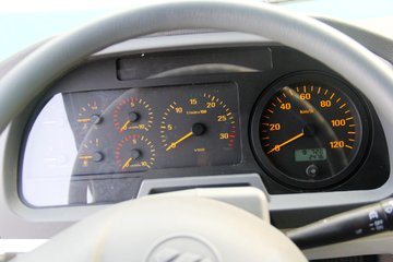 ���� ŷ��ETX 9ϵ�ؿ� 350���� 6X4 5.8��LNG��ж��(������)(BJ3253VLPCE-1)ͼƬ