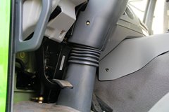 福田 欧曼ETX 9系重卡 350马力 6X4 5.8米LNG自卸车(渣土车)(BJ3253VLPCE-1)