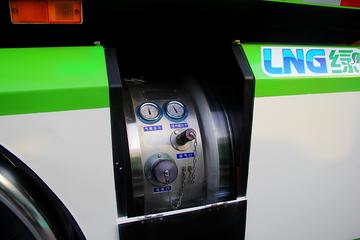 ���� ŷ��ETX 9ϵ�ؿ� 350���� 6X4 5.8��LNG��ж��(������)(BJ3253VLPCE-1)ͼƬ