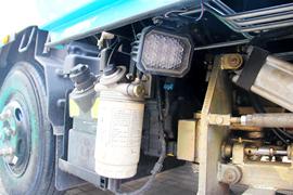 欧马可3系&nbsp;扫路车底盘图片