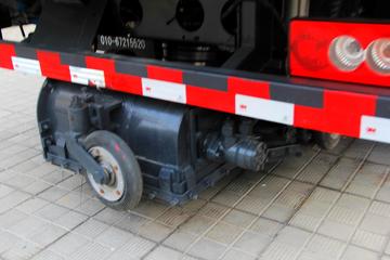 ���� ŷ����3ϵ 143���� 4X2 ɨ·��(�ǽ���)(BQJ5081TSL)ͼƬ