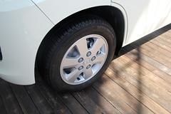 一汽佳宝 V80L 102马力 1.5L大面包车