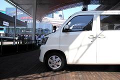 一汽佳宝 V80L 102马力 1.5L大面包车