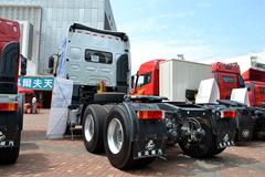 东风柳汽 乘龙M7重卡 400马力 6X4牵引车(玉柴)(LZ4251QDCA) 东风柳汽 乘龙M7重卡 400马力 6X4牵引车(玉柴)(LZ4251QDCA)