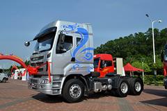 东风柳汽 乘龙M7重卡 400马力 6X4牵引车(玉柴)(LZ4251QDCA) 东风柳汽 乘龙M7重卡 400马力 6X4牵引车(玉柴)(LZ4251QDCA)