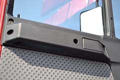 中国重汽 斯太尔M5G重卡 280马力 4X2牵引车(ZZ4181N361GD1)