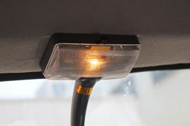 欧冠&nbsp;载货车驾驶室                                               图片