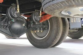 欧冠&nbsp;载货车底盘                                                图片