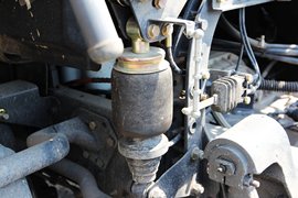 乘龙M5&nbsp;牵引车外观                                                图片