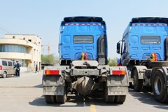 东风柳汽 乘龙M5重卡 340马力 6X2牵引车(国四)