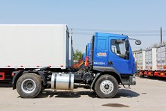 东风柳汽 乘龙 220马力 4x2 牵引车