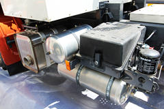 联合卡车 U340重卡 K金版 400马力 6X4 LNG牵引车(SQR4252N6ZT4)