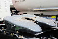 联合卡车 U340重卡 K金版 400马力 6X4 LNG牵引车(SQR4252N6ZT4)