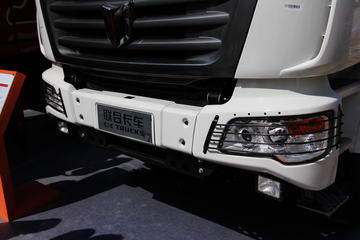 ���Ͽ��� U340 340���� 6X4 5.6��LNG��ж��(SQR3252N6T4)ͼƬ